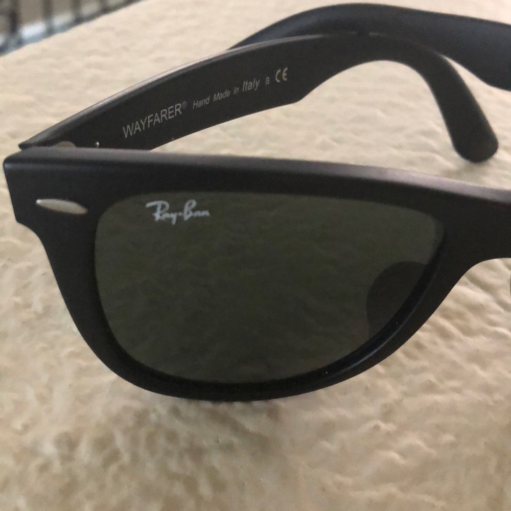 Ray bans - Picture 2 of 3